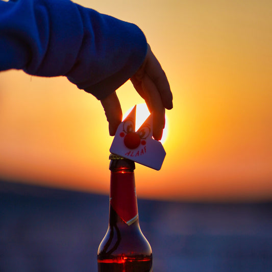 Dom-Flaschenöffner „Der Jecke Dom“ auf Kölsch-Flasche