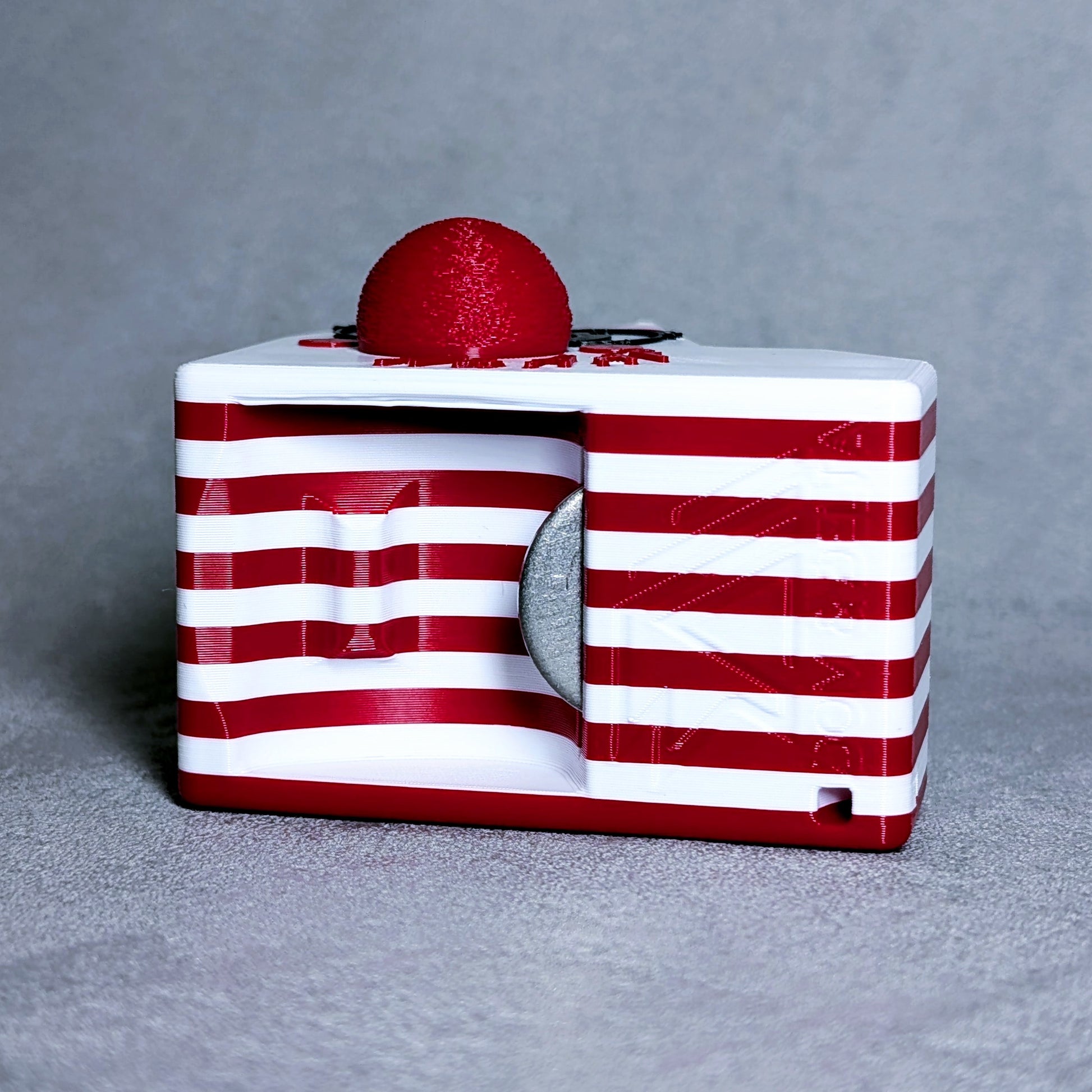 Nahaufnahme der Unterseite am Flaschenöffner